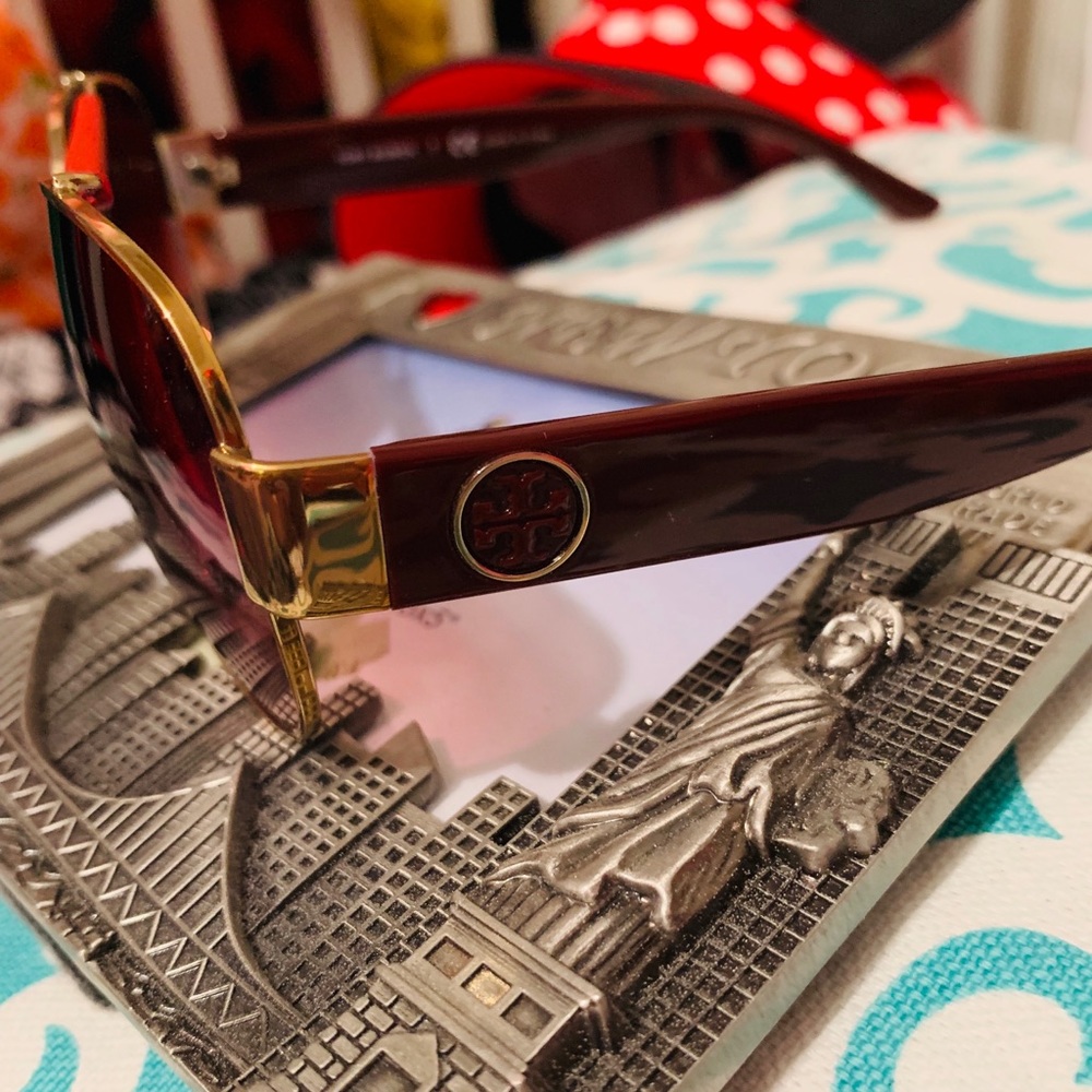 Tory Burch Aviator Glasses